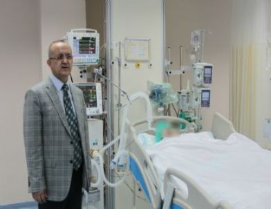 Uludağ Üniversitesi Tıp Fakültesi 1 Milyon Hastayı Muayene Etti...(özel)