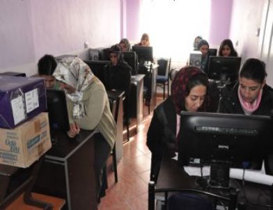 Maya'dan Kadınlara Bilgisayar Eğitimi
