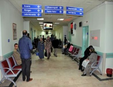 Suşehri Devlet Hastanesi’nde 2012 Yılında 143 Bin 418 Hasta Muayene Edildi