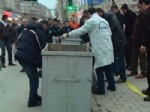 Kız çocuğu doğurduğu bebeği çöp kutusuna attı