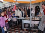 MEVLID KANDILI - Soma'da Chp'li Hanımlar, Zafer Mahallesinde Lokma Döktürdü