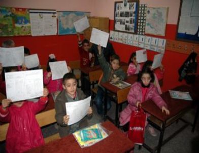 45 Bin Öğrenci İle 3 Bin Öğretmen Yarı Yıl Tatiline Başladı