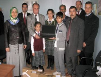 78 Öksüz ve Yetim Öğrencinin Bir Dileği Gerçekleşti