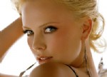 CHARLİZE THERON - Charlize Theron: Bakireyim