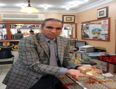 100 Liralık Çeyrek Altınlar Piyasaya Çıkmaya Hazırlanıyor