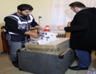 Hoparlör Kutularından 15 Bin Paket Kaçak Sigara Çıktı