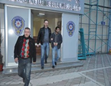 Ortağını Bıçakladı Beş Yıl Ceza Aldı