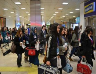 Samsunlu 'güler Yüz'ler İstanbul'a Geldi