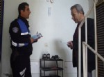 PAYAS - Dörtyol'da Polis, Kapı Kapı Dolaşarak Vatandaşları Hırsızlara Karşı Uyardı