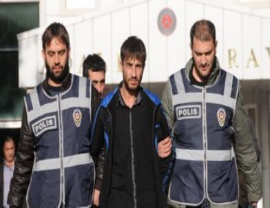 Ünlü Sanatçıyı Dolandıran Kişi Diyarbakır’da Yakalandı