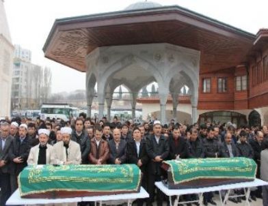Karbonmonoksitten Zehirlenen 5 Afgan'ın Cenazesi Afganistan'a Gönderildi