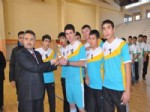 RAMAZAN ÇELIK - Voleybolda Şampiyon Mükrimin Halil Lisesi