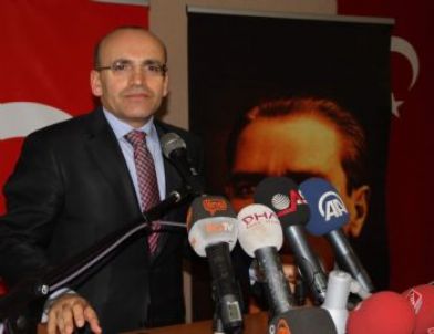 Bakan Şimşek, Siyaset Akademisinde Konuştu