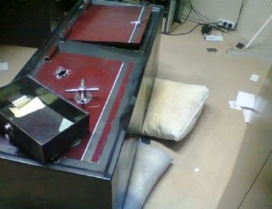 Kar Maskeli Hırsızlar Gümüş Atölyelerini Böyle Soydu