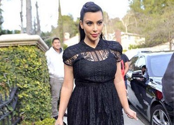 Kim Kardashian'dan Hamile Stili