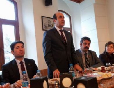 Trabzon’da Chp Teşkilatı Kahvaltıda Buluştu