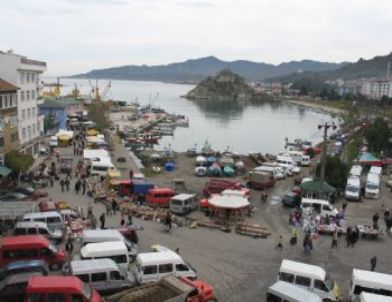 Tirebolu’da Balıkçı Barınaklarının Bir Bölümünün Limana Çevrilmesi Gündemde