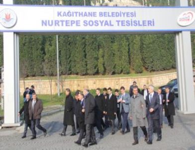 İstanbul 2. Bölge Belediye Başkanları Kağıthane”de Bir Araya Geldi