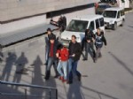 KAR MASKESİ - Kar Maskeli Okul Hırsızları Yakalandı