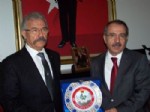TARIH BILINCI - Milli Eğitim Bakanı Dinçer Osmaniye'de