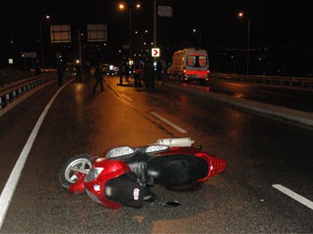 Ters yöne giren polis dehşet saçtı: 1 ölü 1 yaralı