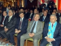 AK Parti İzmir'de yerel seçimin startını verdi