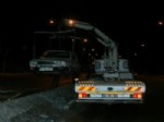 ZİNCİRLEME KAZA - Buzlanan Yolda Onlarca Araç Zincirleme Kaza Yaptı