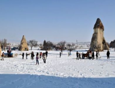 Kapadokya'yı 2012 Yılında 2 Milyon 572 Bin 816 Turist Ziyaret Etti