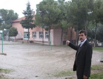 Halitpaşa Beldesine Geçici Konteyner Okul Yapılıyor