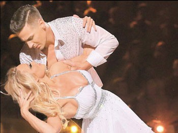 Memeleri yüzünden elendi