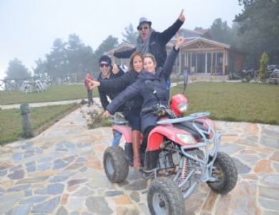'Biz Bize Yeteriz' Ekibinin Atv Keyfi