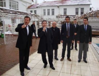 Kaymakam Babahanoğlu'dan Bostanbaşı Belediyesi'ne Ziyaret