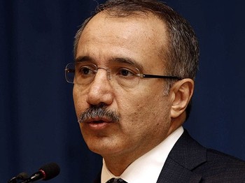 'Yunus Emre'ye sansür koymak kimsenin haddi değil'