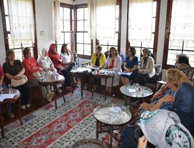 Ak Parti'li Kadınlar Kozan’da Toplandı