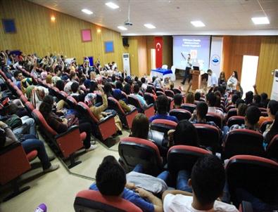 Asü'de Kariyer Planlaması ve Mesleki Danışmanlık Konulu Seminer