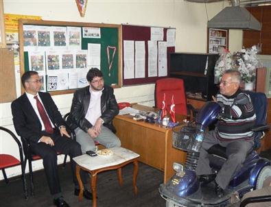 Kaymakam Şakalar Engelliler Derneğini Ziyaret Etti