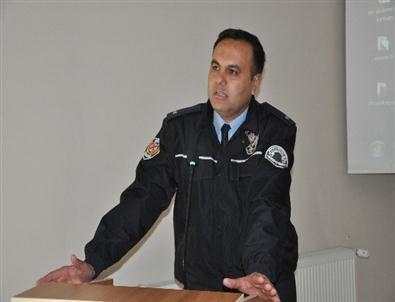 Soma'da Okul Servis Şoförleri Eğitimden Geçirildi