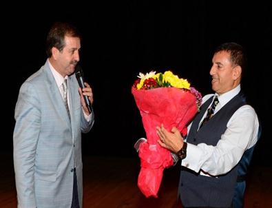 Beylikdüzü, Üstün Dökmen’i Ağırladı