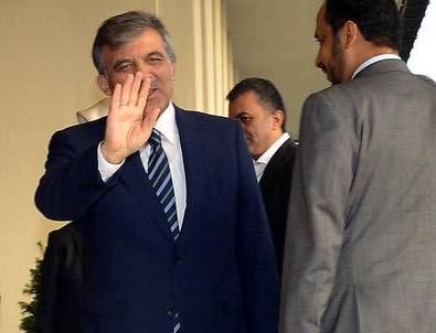 Cumhurbaşkanı Gül 'İfrat Haccı'na gitti