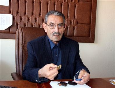 Muhtarlık Mührünü 48 Yıldır Bırakmıyor