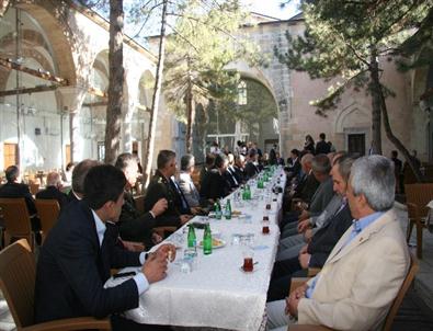 Afyonkarahisar’da Bayramlaşma Töreni