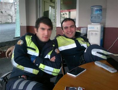 Şehit Polisin Yakınları Fenalık Geçirdi