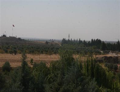 28 Gün Süren Kanlı Çatışmalar Sonucu Azez İlçesinin Yönetimi El Değiştirdi