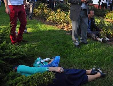 Eşini önce dövdü sonra bıçakladı