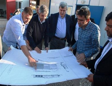 Başkan Karaosmanoğlu Gebze'de Projeleri İnceledi