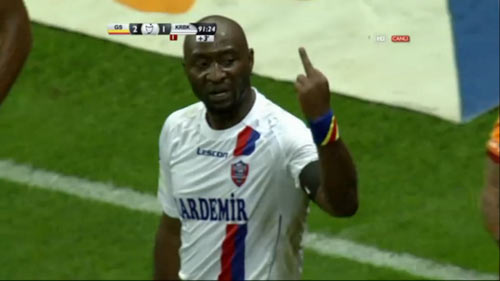 LuaLua'dan hakeme çirkin hareket