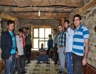 Said Nursi’nin Doğduğu Köyü 5 Bin Kişi Ziyaret Etti