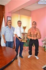 CANON - Hadi, Türkiye Şampiyonu Yüksel’i Kabul Etti