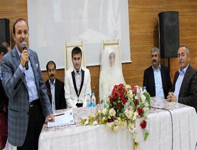 Başkan Küçükler, Çetinkaya Çiftinin Nikâhını Kıydı