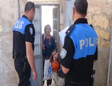 Kilis Polisi Kurban Bayramı’nda Et Dağıttı